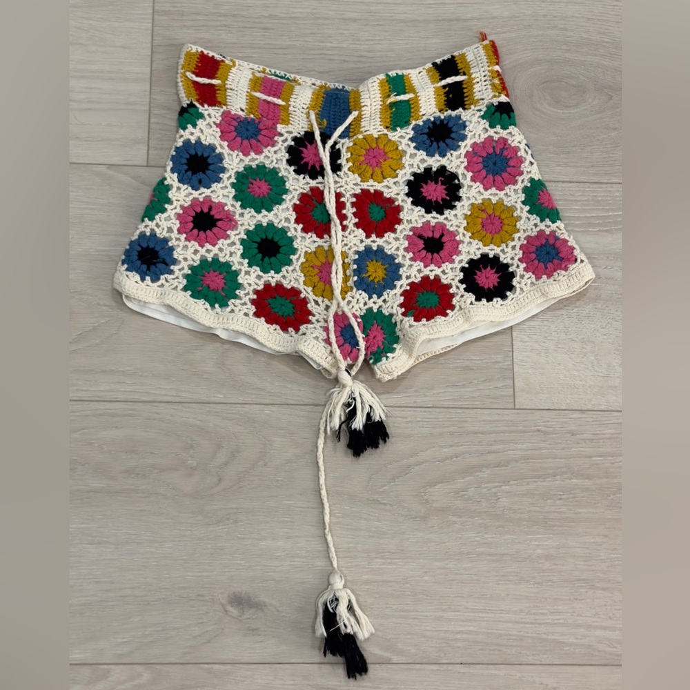 FARM Rio Multi Circle Crochet Shorts | Size: XS | Very Minimal Wear and Tear